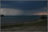 dreigend onweer gaat langs ons heen